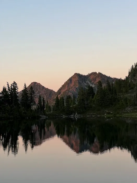 Lunch Lake Picture 8