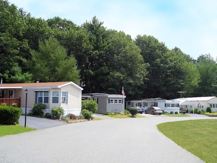 Chelmsford Commons Manufactured Home Community Picture 1