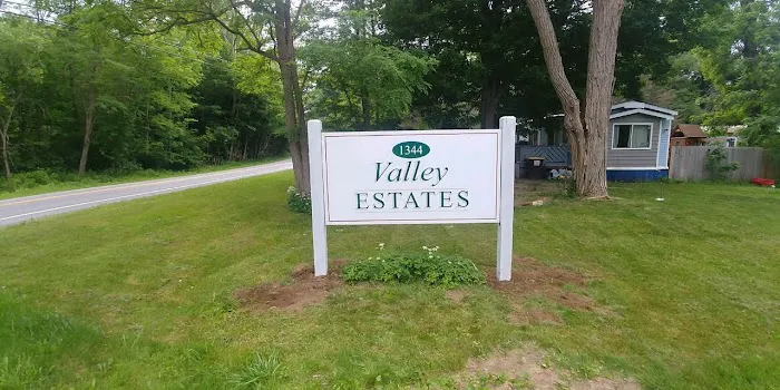 Valley Estates Mobile Home Community Picture 1