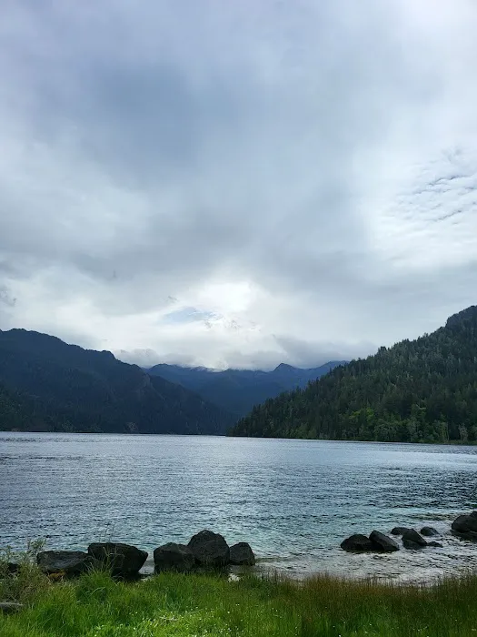 Log Cabin Resort-Campground Picture 5