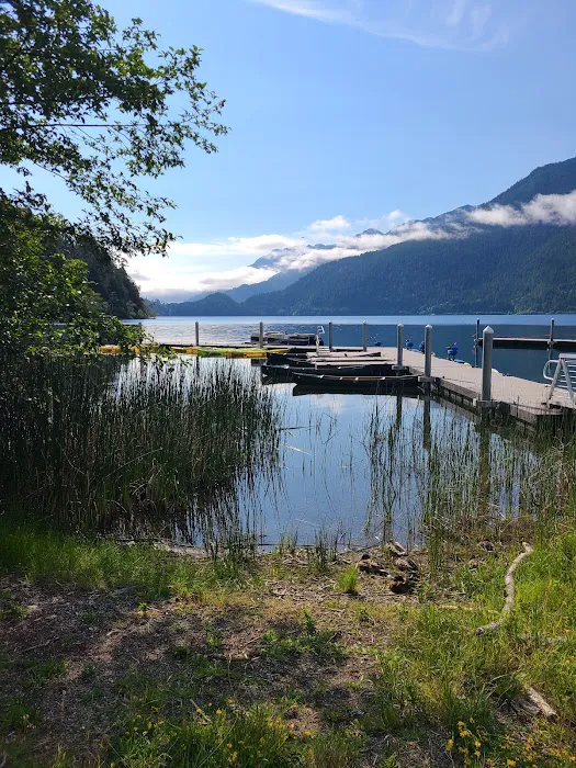 Log Cabin Resort-Campground Picture 10