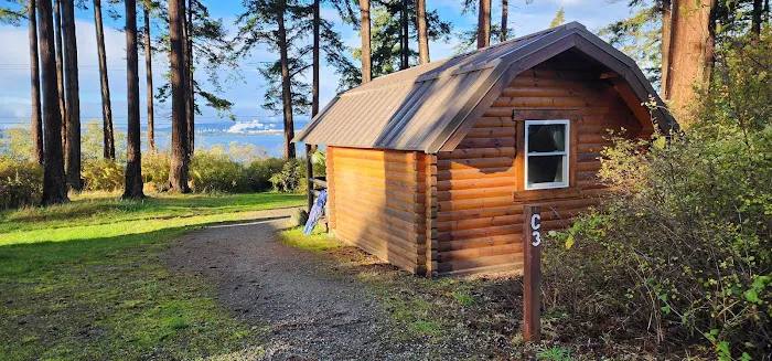 Cabins Picture 6