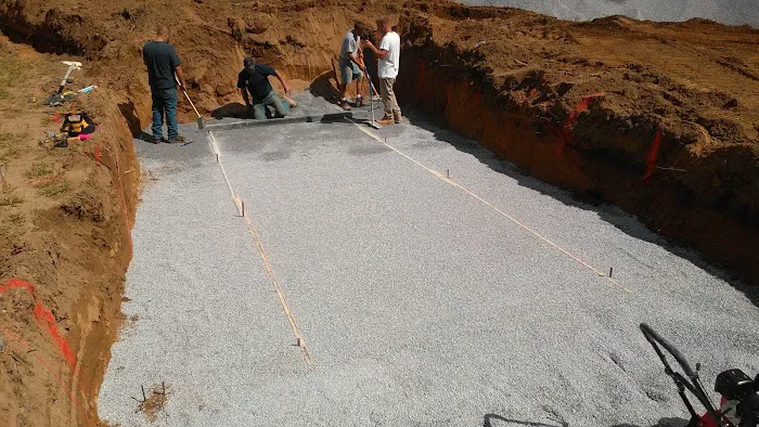 Louden Oaks Picture 6