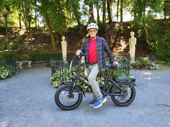 Loughberry Mobile Home Park Picture 1