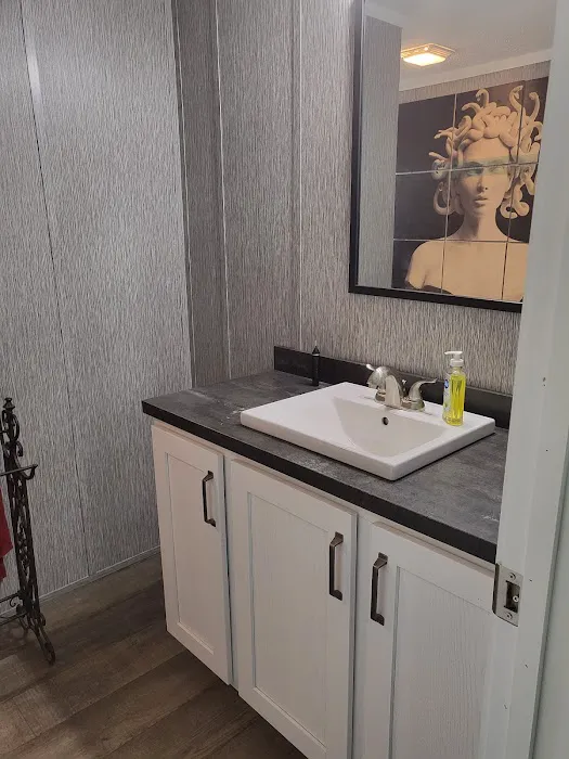 Loughberry Mobile Home Park Picture 2