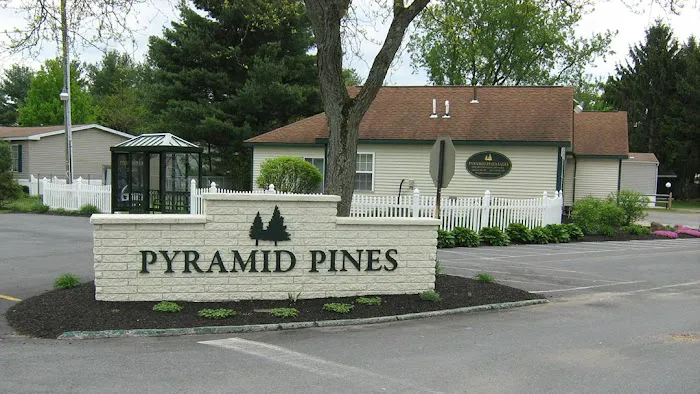 Pyramid Pines Mobile Home Park Picture 10