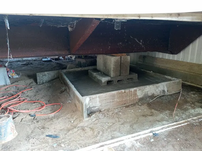 Pyramid Pines Mobile Home Park Picture 9