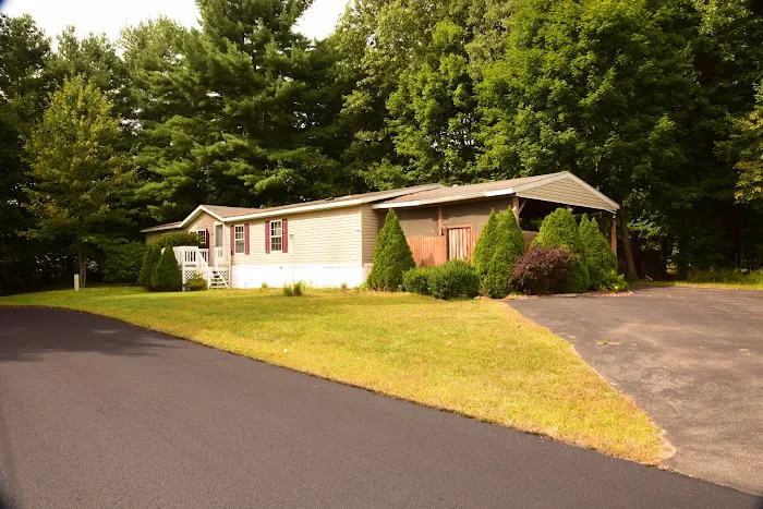 Birch Meadows Manufactured Home Community Picture 4