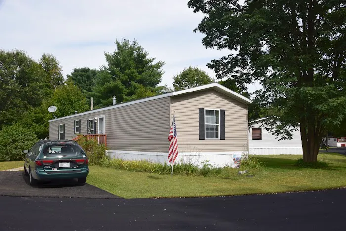 Birch Meadows Manufactured Home Community Picture 3