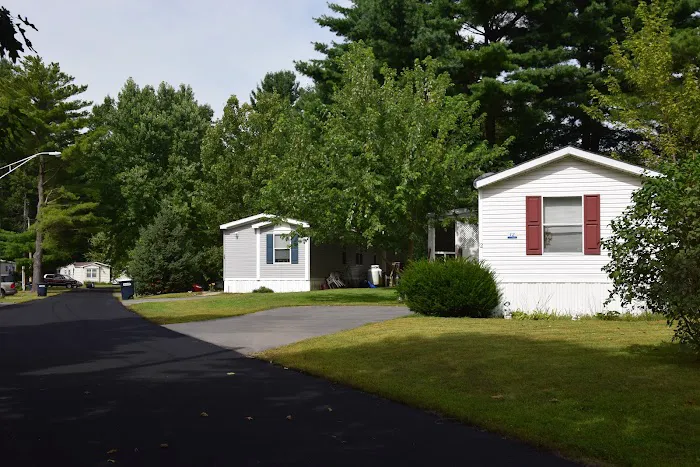 Birch Meadows Manufactured Home Community Picture 6