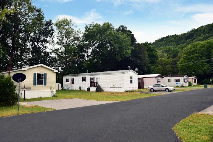 Park D' Antoine Manufactured Home Community Picture 10