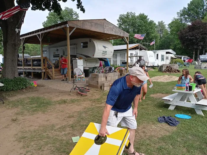 Silver Maple Trailer PARK Picture 3