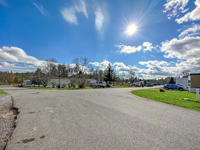 Hyspot Mobile Home Park Picture 7