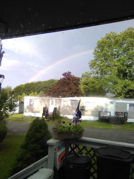 Carriage Mobile Home Park Picture 3