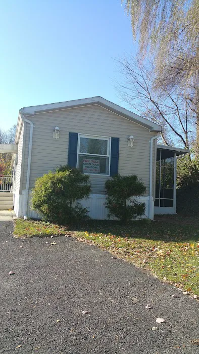 Carriage Mobile Home Park Picture 5