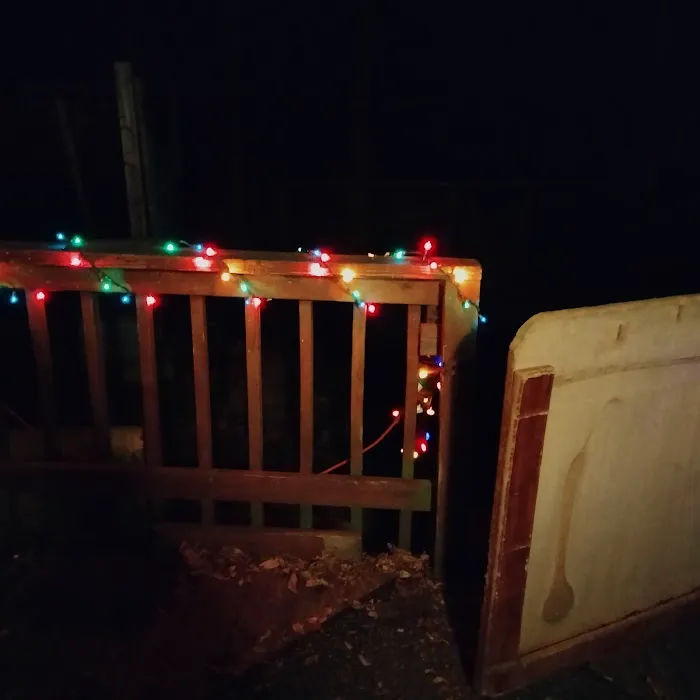 Evergreen Mobile Home Park Picture 1