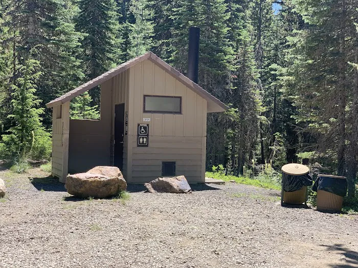 Horseshoe Lake Campground Picture 3
