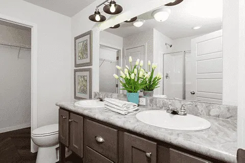 Harborton Estates Picture 9