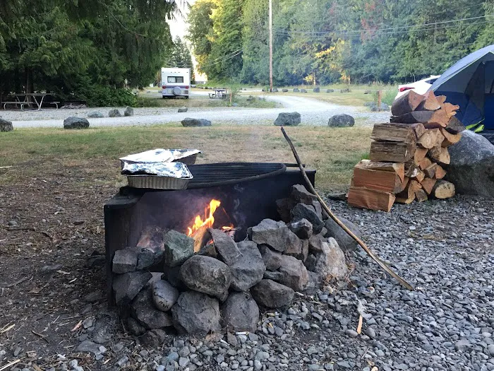 Kulshan Campground Picture 2