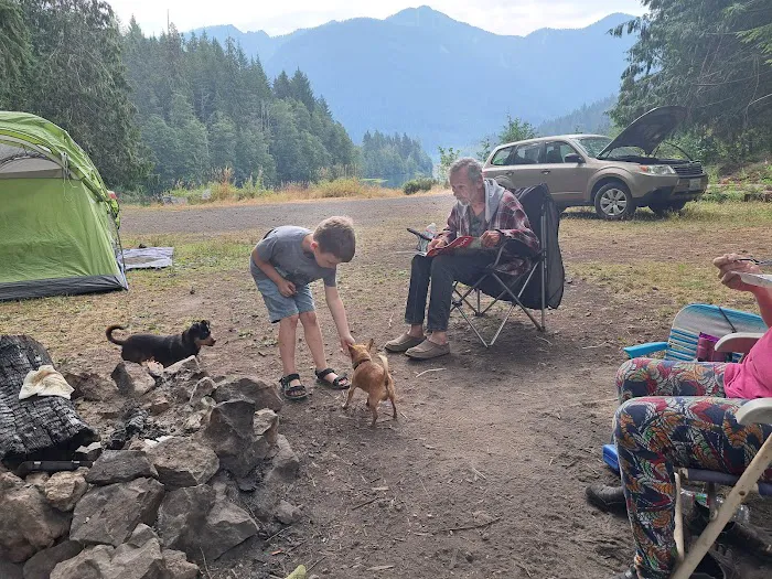 Depression Lake Campground Picture 6