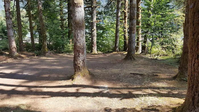 Horseshoe Cove Campground Picture 10