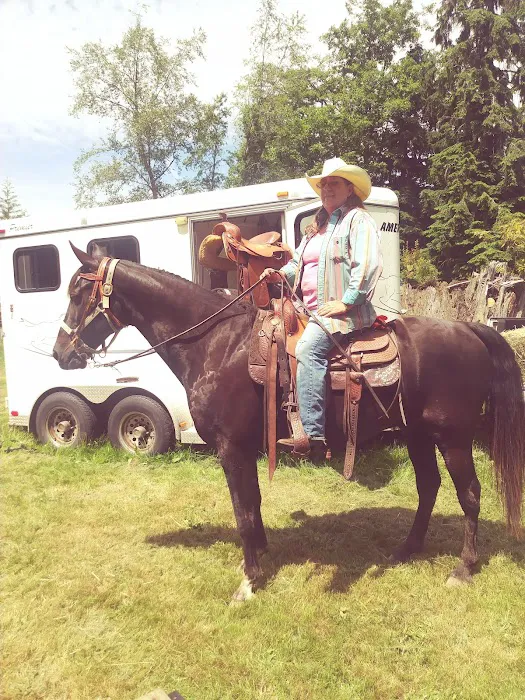 Cowboy Campsite Private Equine/Membership Picture 9