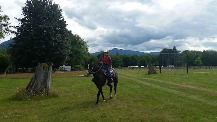 Cowboy Campsite Private Equine/Membership Picture 6