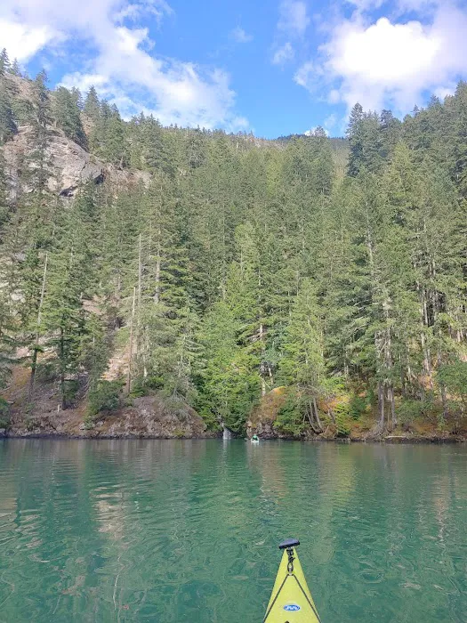 Hidden Cove Campground Picture 1
