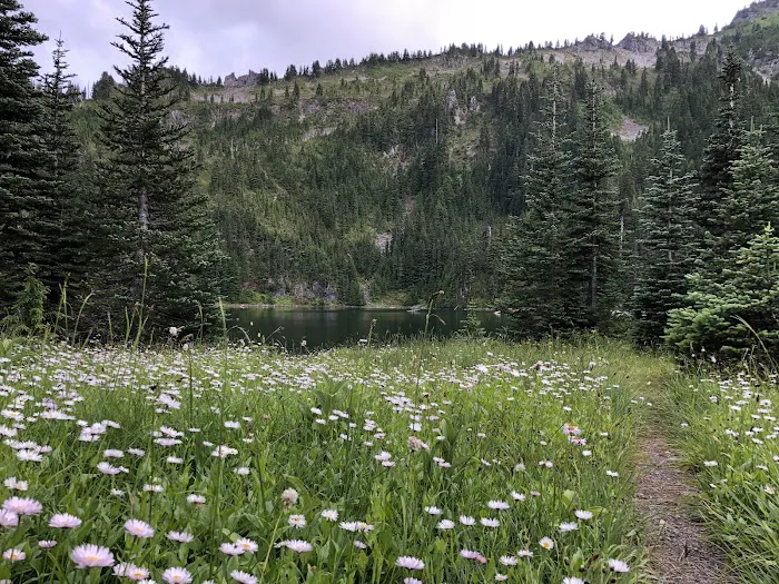 Boulder Lake Picture 3