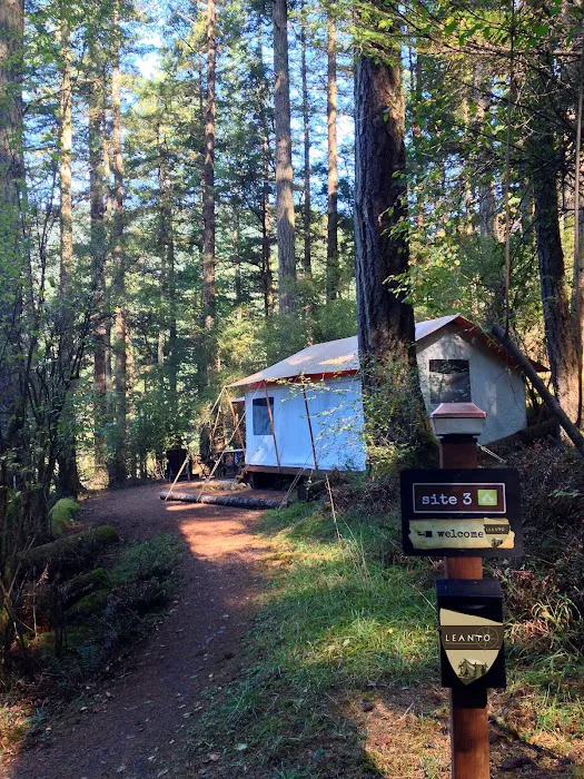 LEANTO | Camp Orcas Picture 7