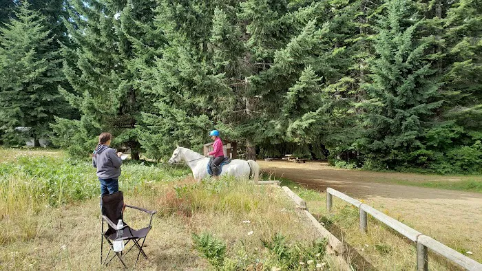 Horse Camp: Mt. Adams Picture 3