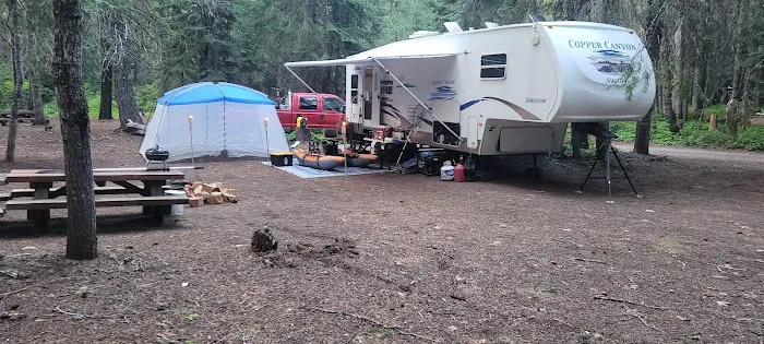 Peterson Prairie Campground Picture 9