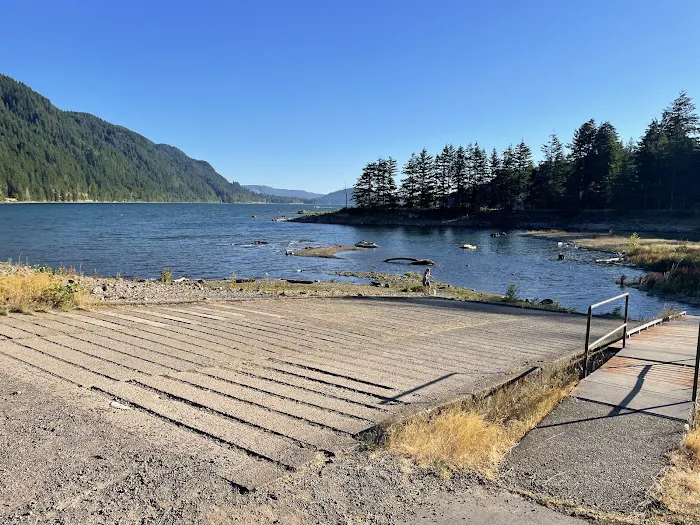 Cougar Park & Campground Picture 5