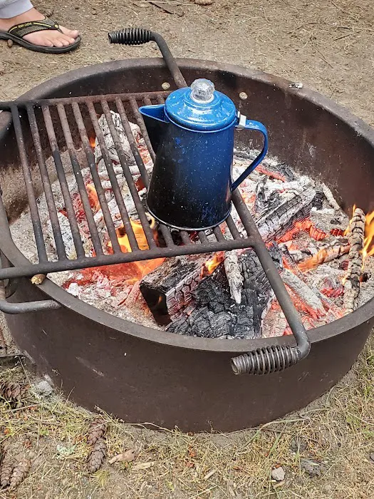 Cougar Park & Campground Picture 4