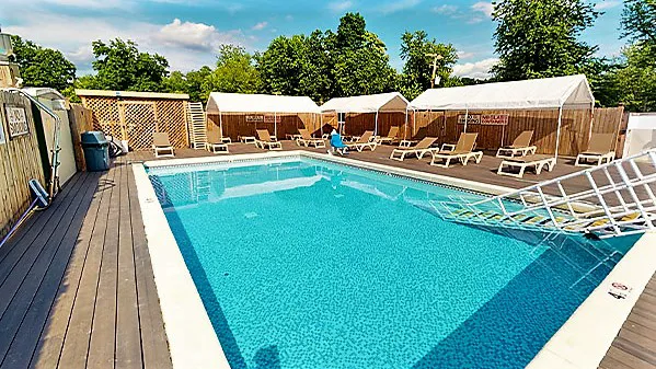 Splash Magic RV Resort by Rjourney Picture 8