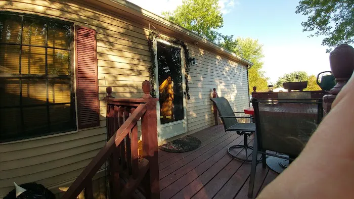 Country Manor West Picture 5