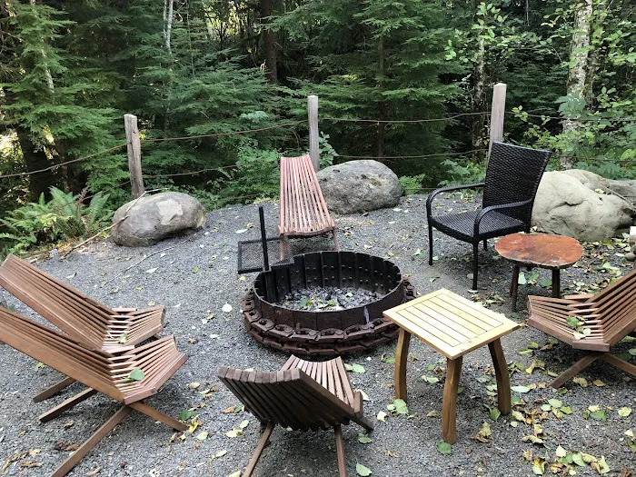 Mossquatch Resort Picture 5