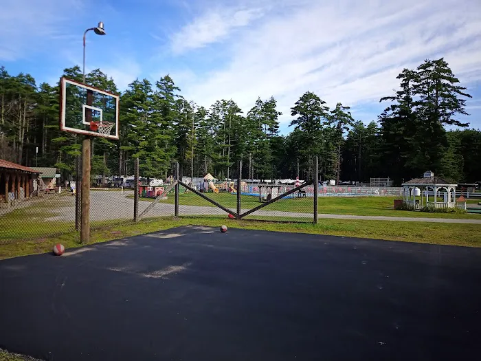 Country Haven RV Campground Picture 3