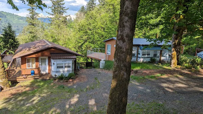 Lake Merwin Camper's Hideaway Picture 10