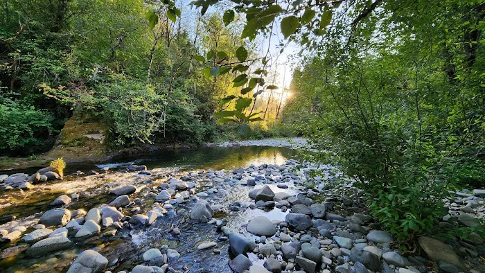 Sunset Falls Campground Picture 4