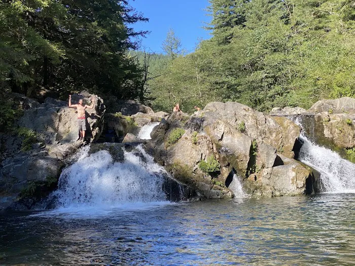 Sunset Falls Campground Picture 5