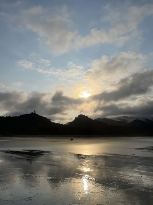 Hobuck Beach Resort Picture 7