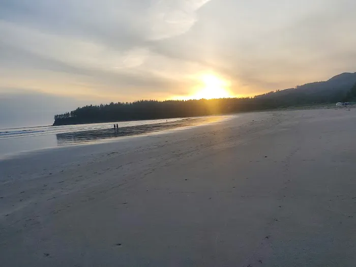 Hobuck Beach Resort Picture 2