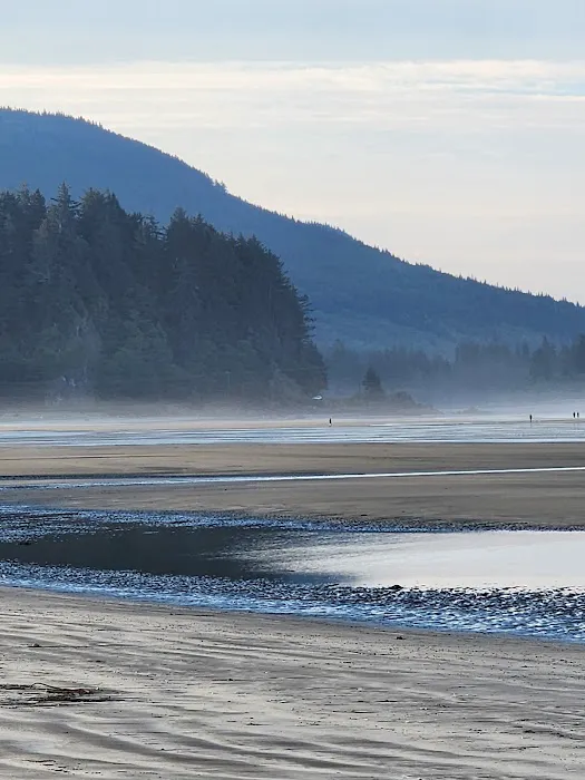 Hobuck Beach Resort Picture 6