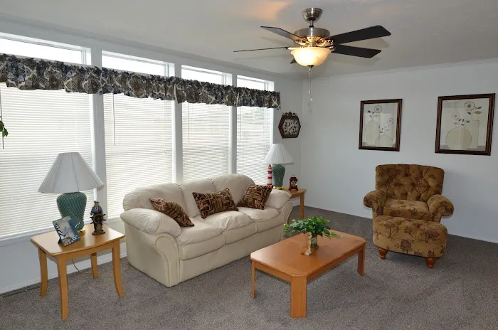 Maizefield Manufactured Home Community Picture 3