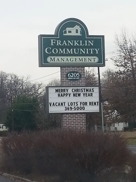 Hillside Manor/Rolling Acres Picture 1