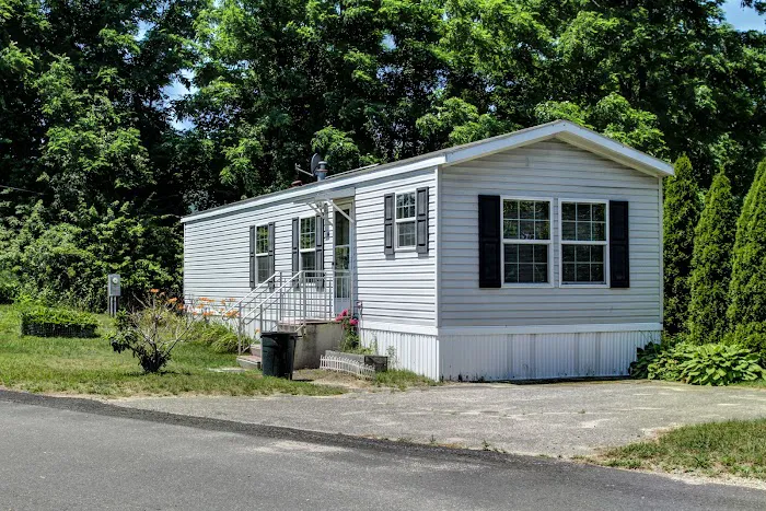 Redwing Estates Picture 1
