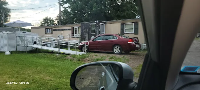 Blue Spruce Senior Mobile Home Park Picture 6