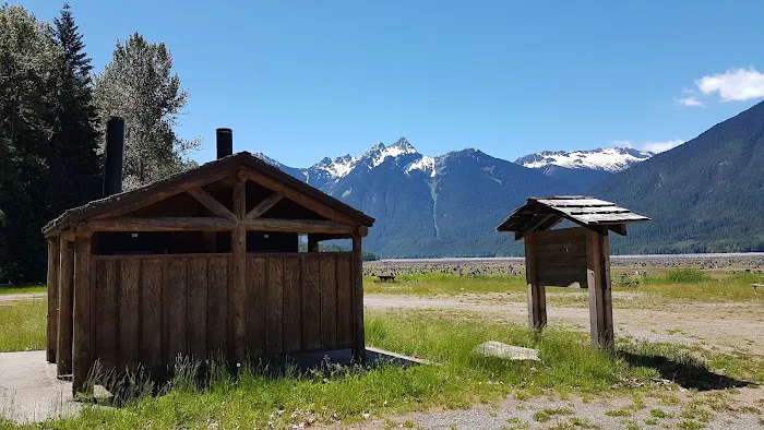 Summerhill Village Picture 6