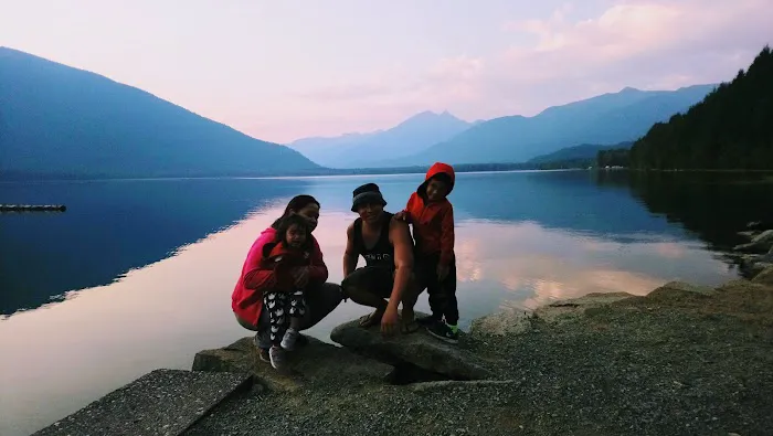 Summerhill Village Picture 7